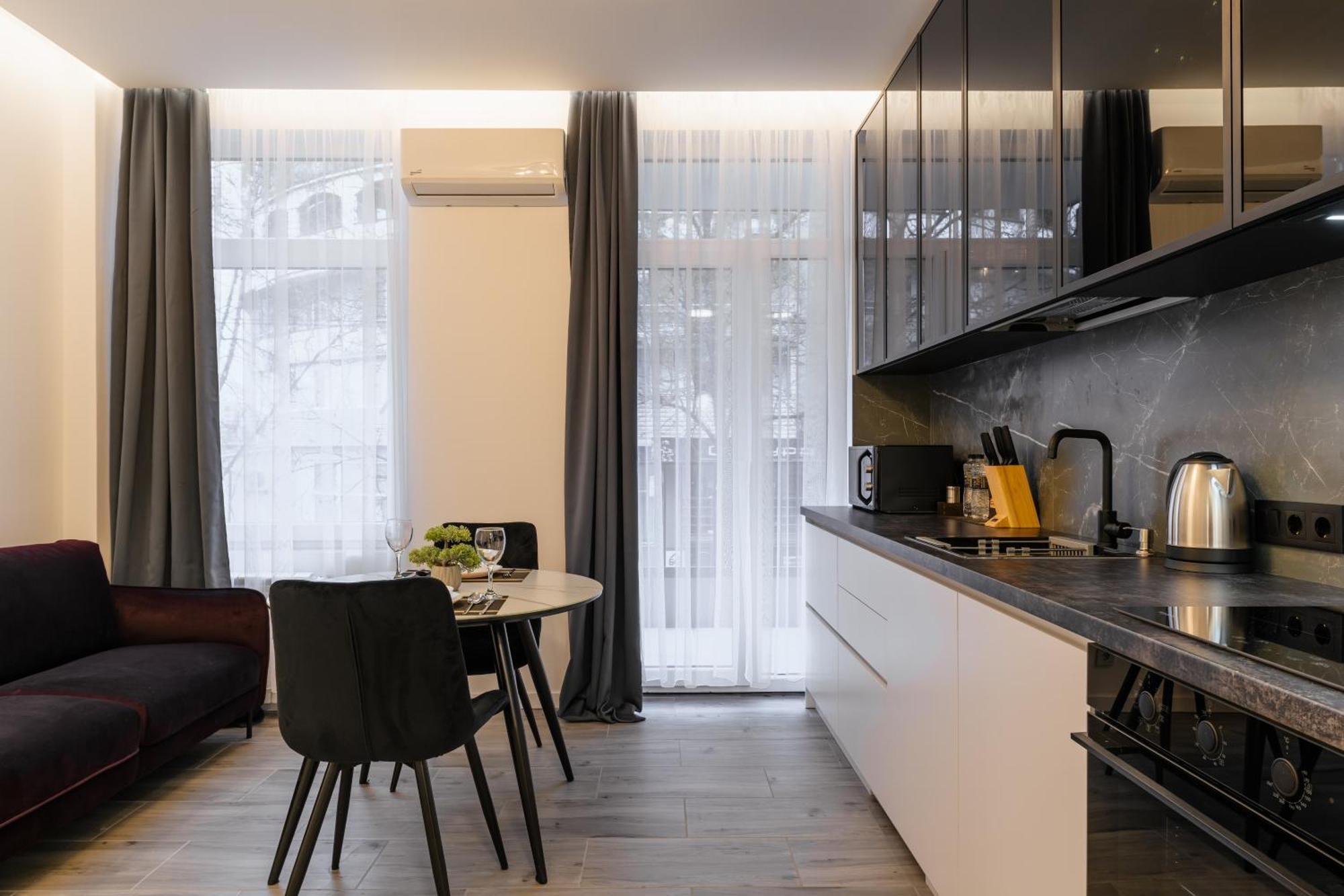 Luxury Apartments Laborca Ужгород Экстерьер фото