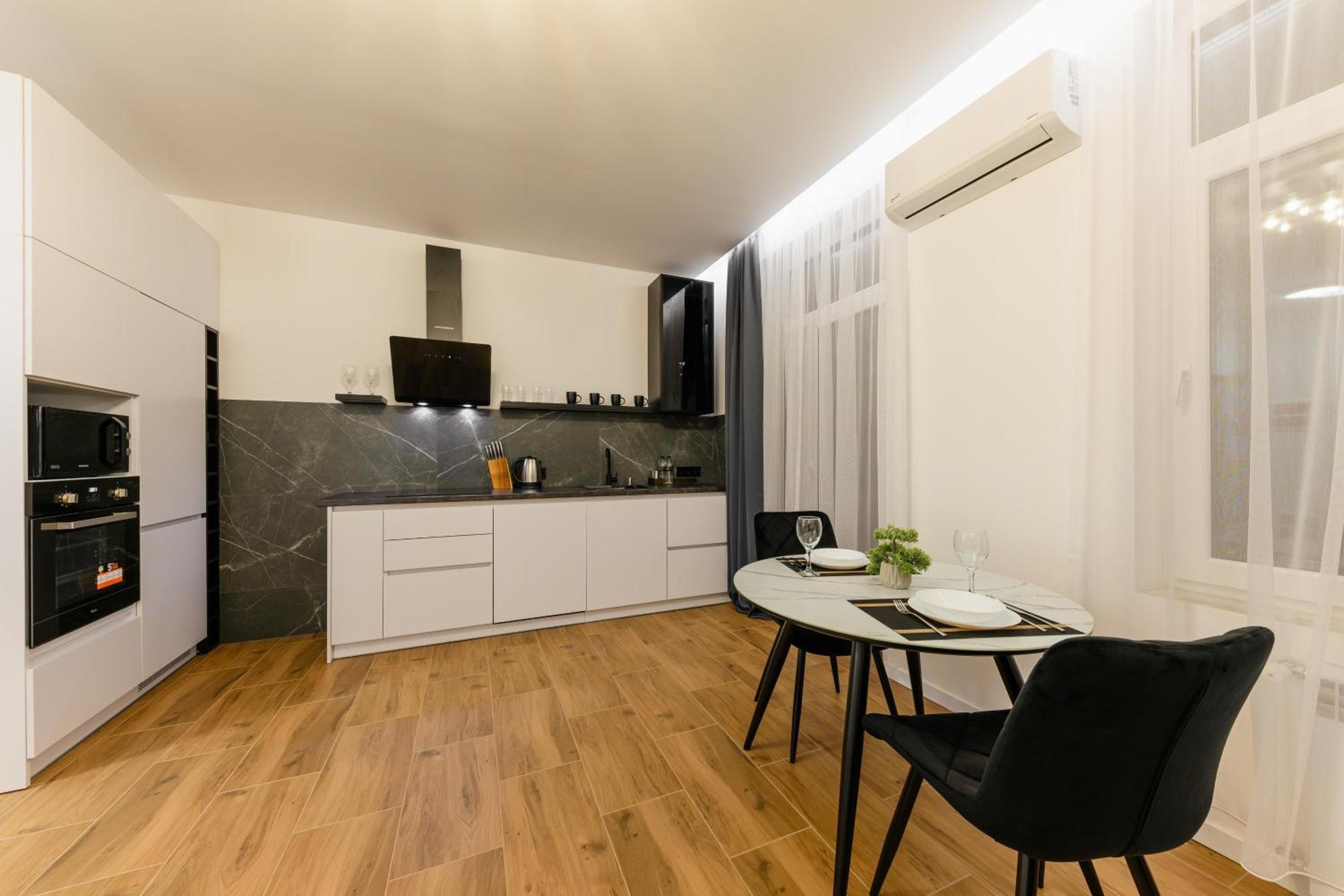 Luxury Apartments Laborca Ужгород Экстерьер фото